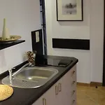 Appartement Centrum 2 *